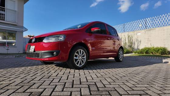 VOLKSWAGEN FOX 1.0 MI 8V FLEX 4P MANUAL VOLKSWAGEN FOX 1.0 MI 8V FLEX 4P MANUAL